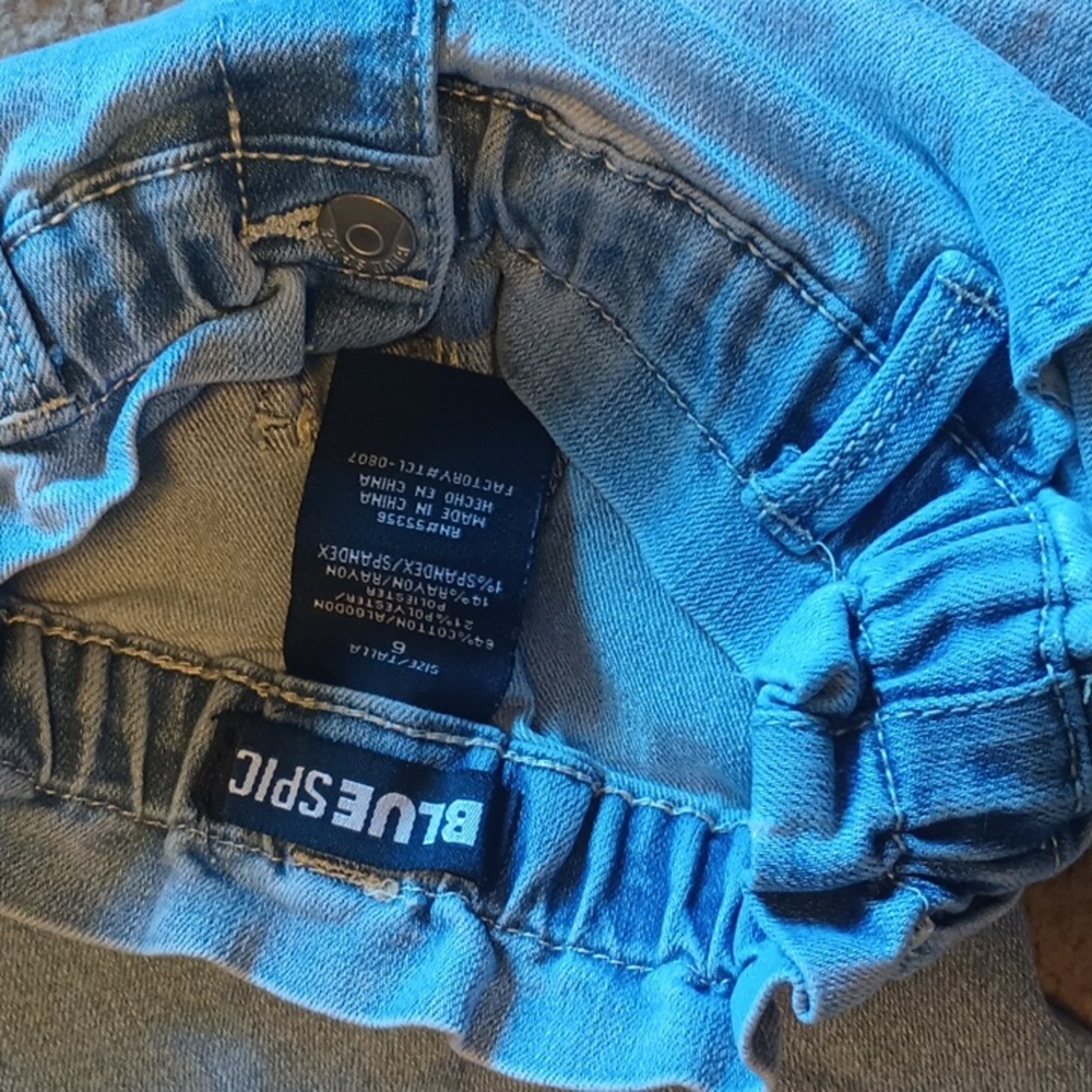 5/$20 (2) Girls BlueSpice size 6 jeans and Athletic Works sweatpants - Picture 4 of 8
